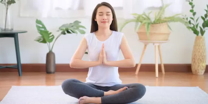 Praktik relaksasi dan meditasi untuk kesehatan mental